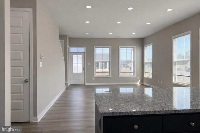 19 BONITA PINE TRL, Martinsburg, WV 25405