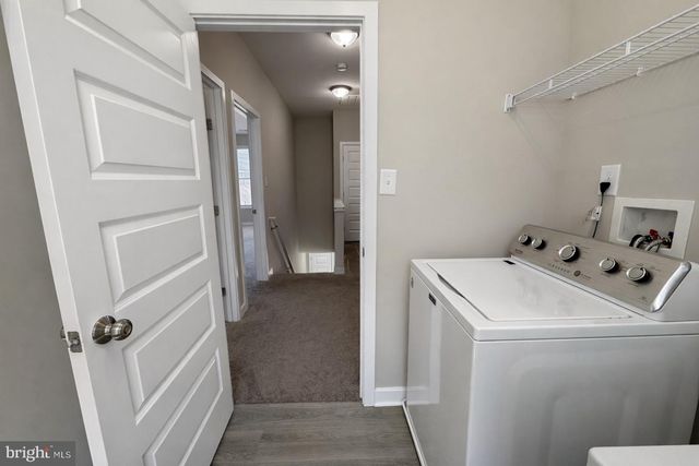 19 BONITA PINE TRL, Martinsburg, WV 25405