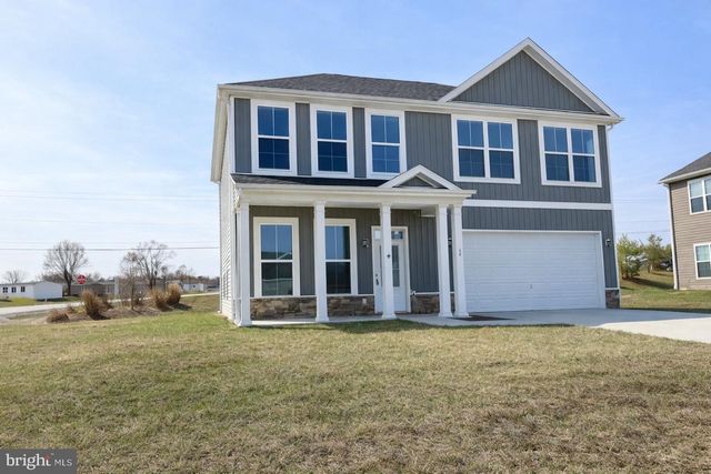 19 BONITA PINE TRL, Martinsburg, WV 25405