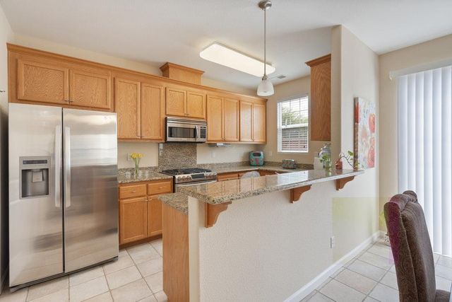 26 Oliveira Loop, Freedom, CA 95019