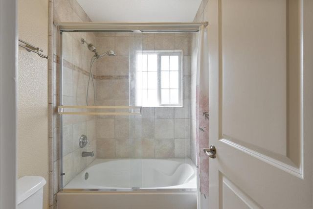 26 Oliveira Loop, Freedom, CA 95019