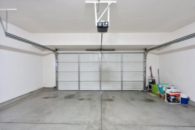 26 Oliveira Loop, Freedom, CA 95019