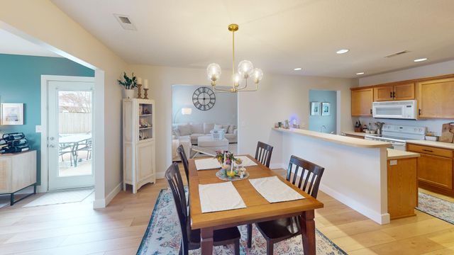 4204 COTTON WOOD DR, Columbia, MO 65202