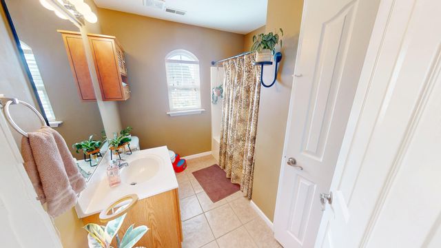 4204 COTTON WOOD DR, Columbia, MO 65202