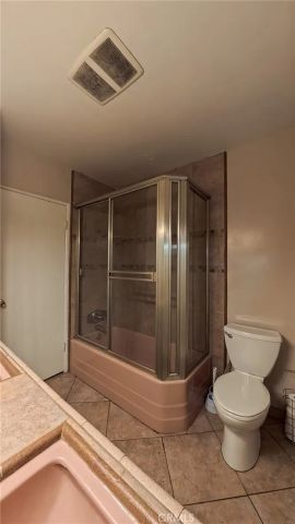495 W C Street, Colton, CA 92324