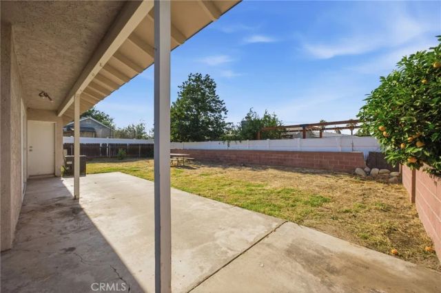 495 W C Street, Colton, CA 92324