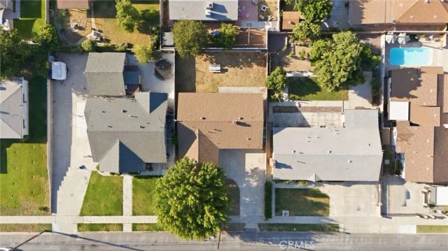 495 W C Street, Colton, CA 92324