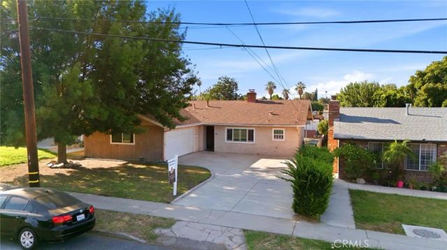 495 W C Street, Colton, CA 92324