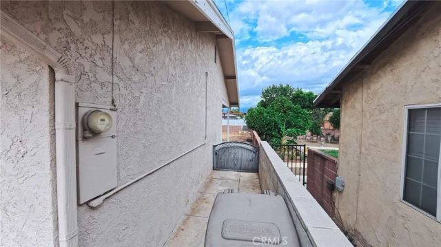495 W C Street, Colton, CA 92324