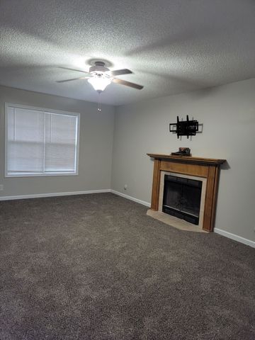 3833 Man O War Blvd, Clarksville, TN 37042