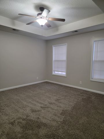 3833 Man O War Blvd, Clarksville, TN 37042