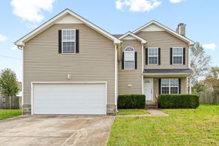 3833 Man O War Blvd, Clarksville, TN 37042