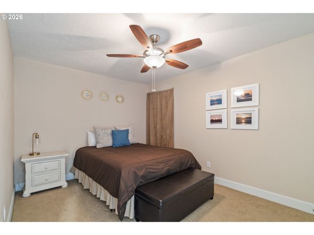 300 N PACIFIC St 43, Rockaway Beach, OR 97136