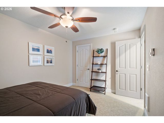 300 N PACIFIC St 43, Rockaway Beach, OR 97136