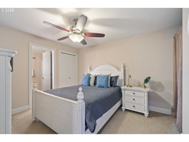 300 N PACIFIC St 43, Rockaway Beach, OR 97136