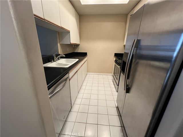 1240 S Corning 108, Los Angeles, CA 90035
