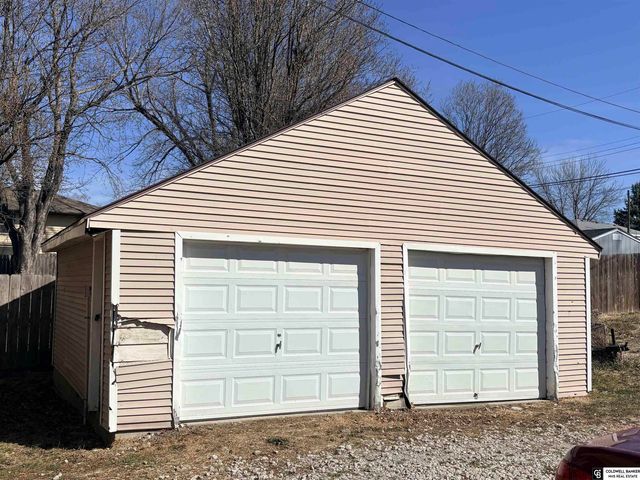 2516 NW 8th Street, Lincoln, NE 68521