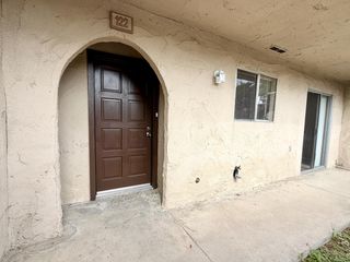 1250 E Shaw Avenue # 122, Fresno, CA 93710