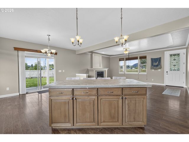 2341 52ND Ave, Longview, WA 98632