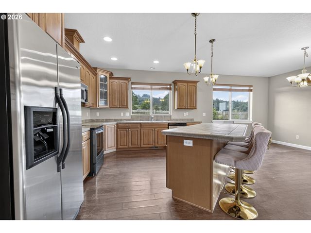2341 52ND Ave, Longview, WA 98632