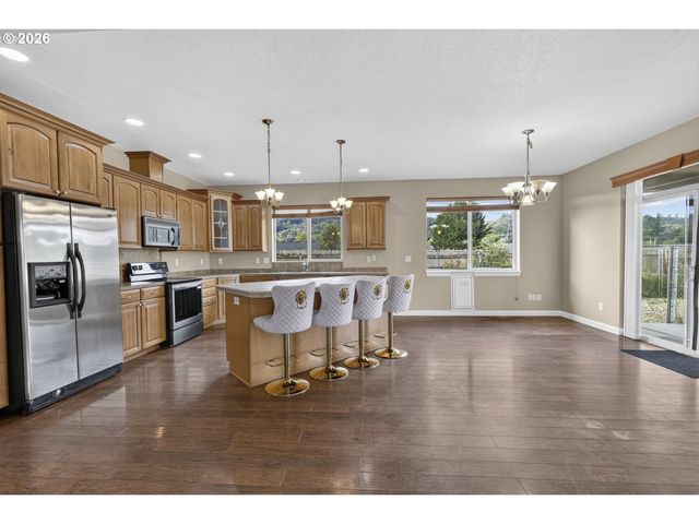 2341 52ND Ave, Longview, WA 98632