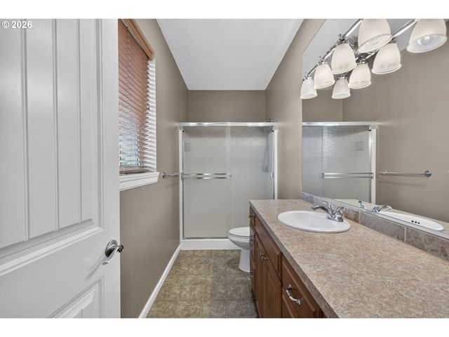 2341 52ND Ave, Longview, WA 98632