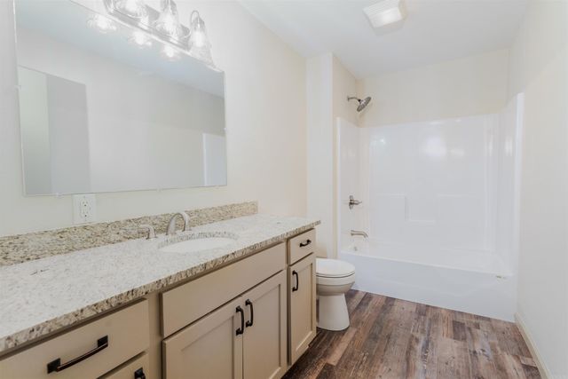 838 San Felipe Rd, Hot Springs, AR 71909