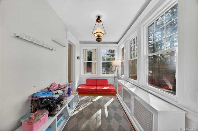 121 Morris Avenue, Rockville Centre, NY 11570