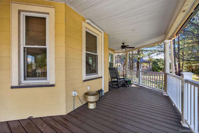 121 Morris Avenue, Rockville Centre, NY 11570