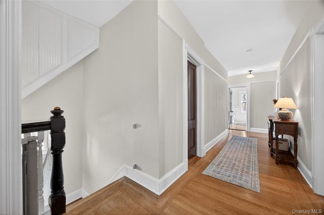 121 Morris Avenue, Rockville Centre, NY 11570
