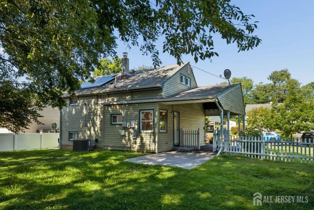 5 Bradford Road, East Brunswick, NJ 08816