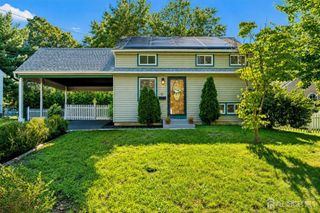 5 Bradford Road, East Brunswick, NJ 08816