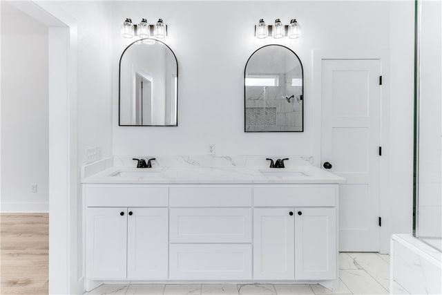 2102 Aleppo Court, Bryan, TX 77807