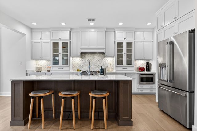 4246 Captains Court, Lexington, KY 40513