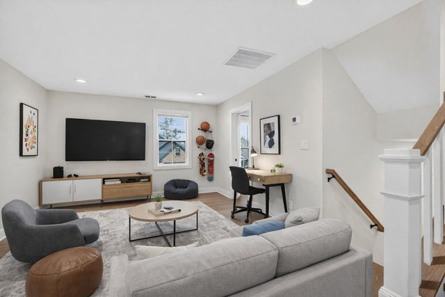 4246 Captains Court, Lexington, KY 40513