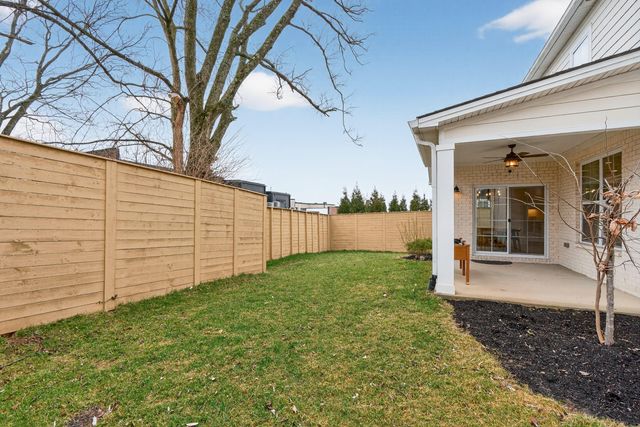 4246 Captains Court, Lexington, KY 40513