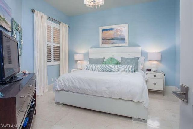 400 Flagship DR 1207, Naples, FL 34108