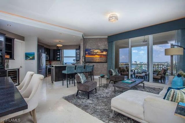 400 Flagship DR 1207, Naples, FL 34108
