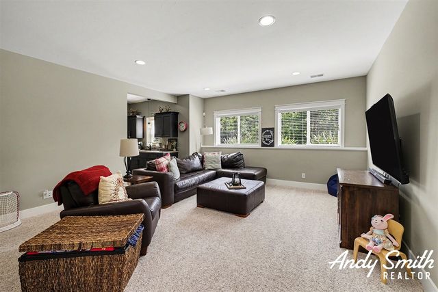 12069 68th Avenue, Allendale, MI 49401