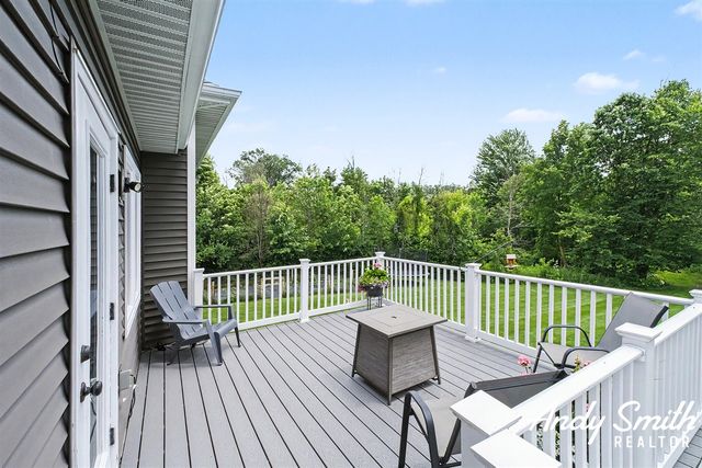 12069 68th Avenue, Allendale, MI 49401
