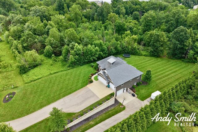 12069 68th Avenue, Allendale, MI 49401