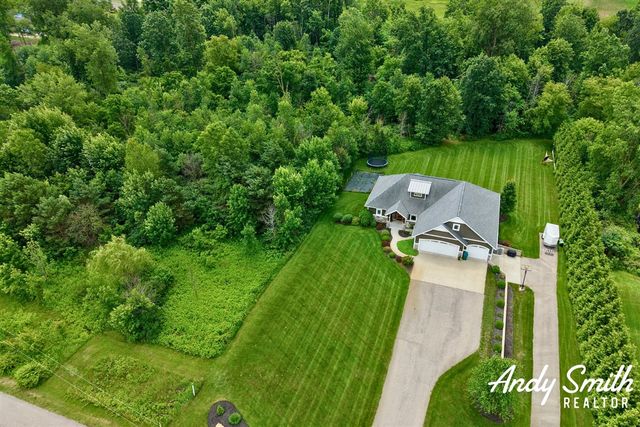 12069 68th Avenue, Allendale, MI 49401