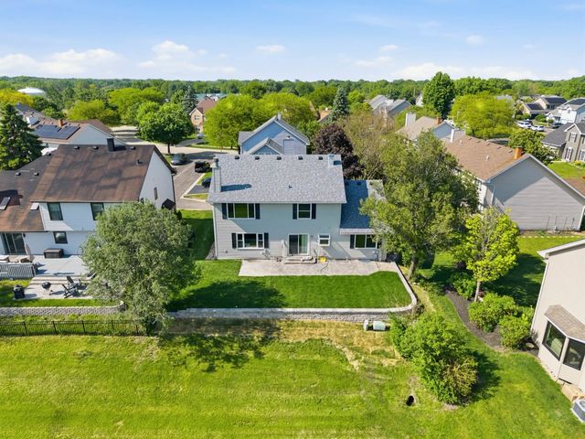 221 Windsor Drive, Bartlett, IL 60103