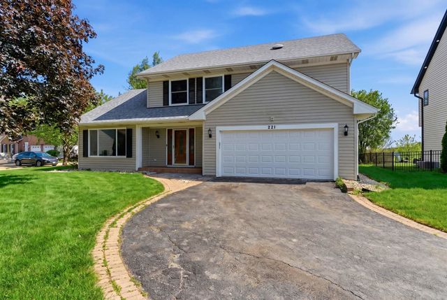 221 Windsor Drive, Bartlett, IL 60103