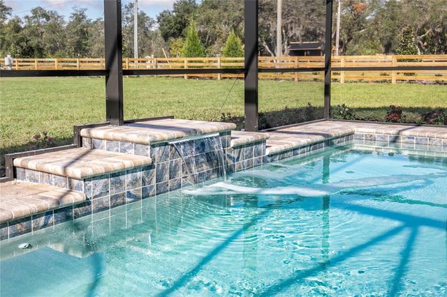 38805 RANCH GATE BOULEVARD, Umatilla, FL 32784