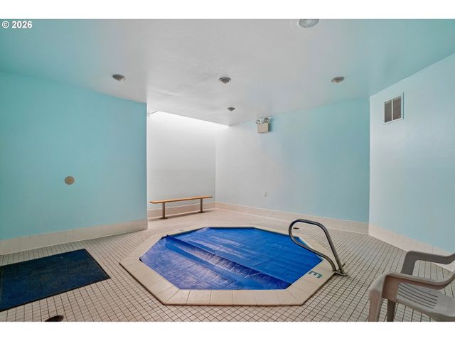 14862 Ne EUGENE St, Portland, OR 97230