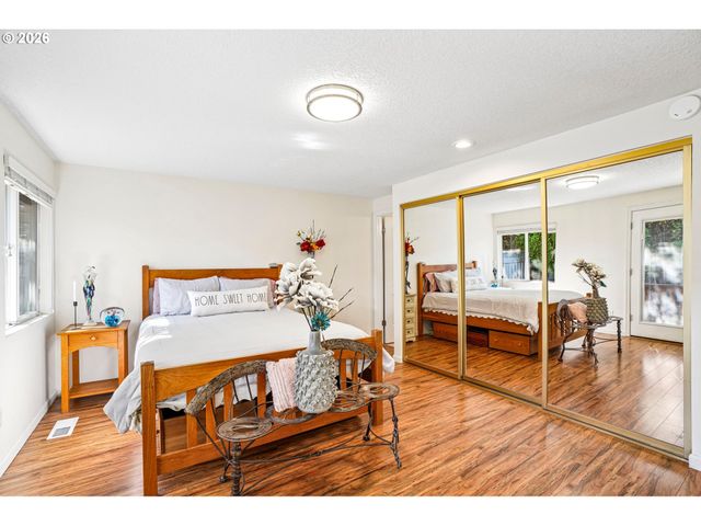 14862 Ne EUGENE St, Portland, OR 97230