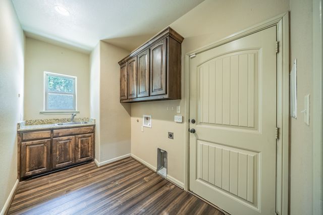 1812 Rockview Drive, Granbury, TX 76049