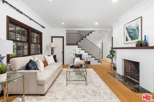 9534 W Olympic Boulevard, Beverly Hills, CA 90212