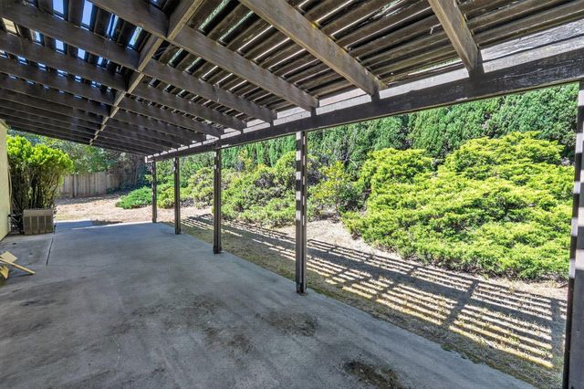1204 Squire Ct, Roseville, CA 95661